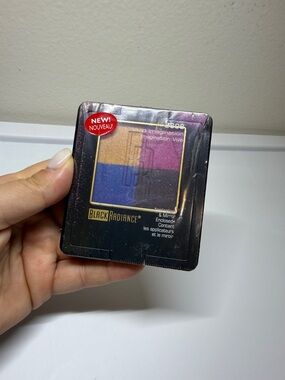 Black Radiance Vivid Imagination Quad Eyeshadow - Gold, Purple, Blue